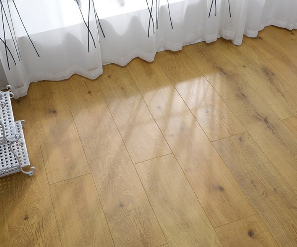 Elka Classic Oak Engineered Wood Flooring 14mm x 190mm Hand scraped Lacquered 