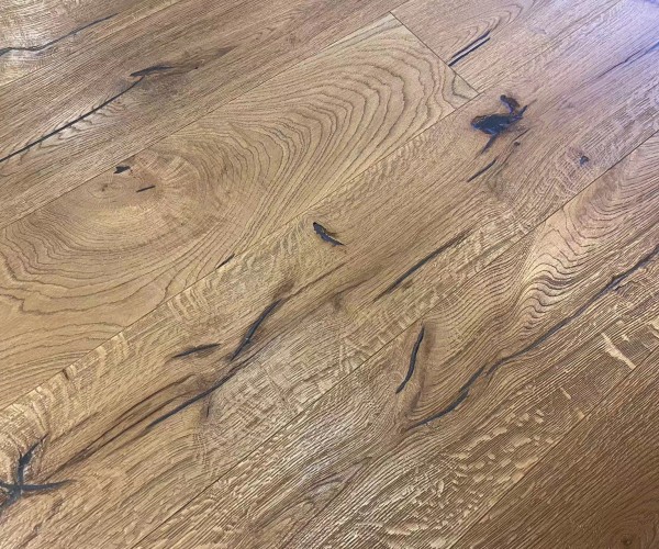 Antique Golden Oak Engineered Wood Flooring 15mm x 220mm Distressed Brushed Lacquered