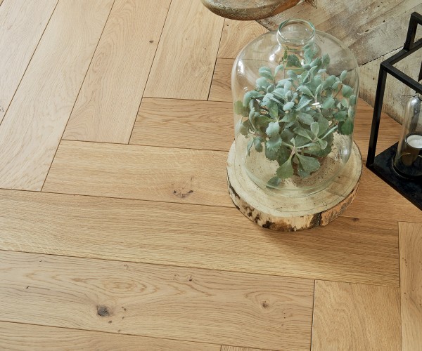  Owl European Classic Oak Herringbone Engineered Wood Flooring 14mm x 90mm Brushed UV Oiled