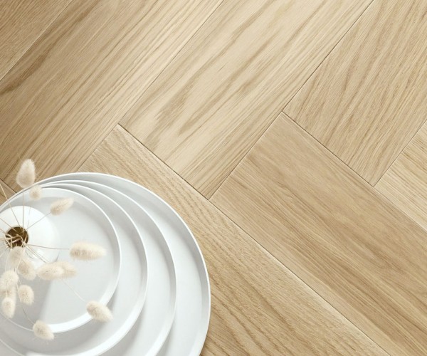 Summer Sand Oak HerringBone Classic Engineered Wood Flooring 18mm x 90mm Invisible Oiled 