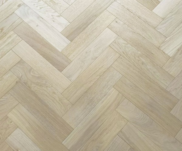 Summer Sand Oak HerringBone Classic Engineered Wood Flooring 18mm x 90mm Invisible Oiled 