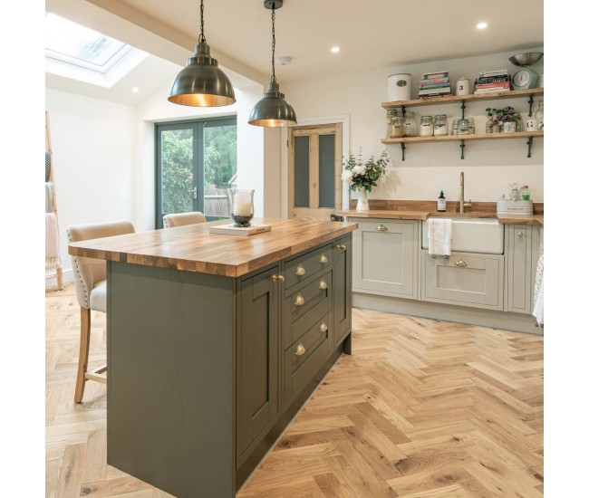 Natural Rustic Oak Herringbone Engineered Wood Flooring 18mm x 90mm Unfinished