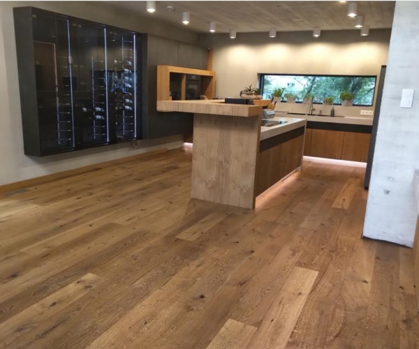 Smokey mountain Oak Rustic Engineered Wood Flooring 14mm x 190mm Hard Wax Oiled 