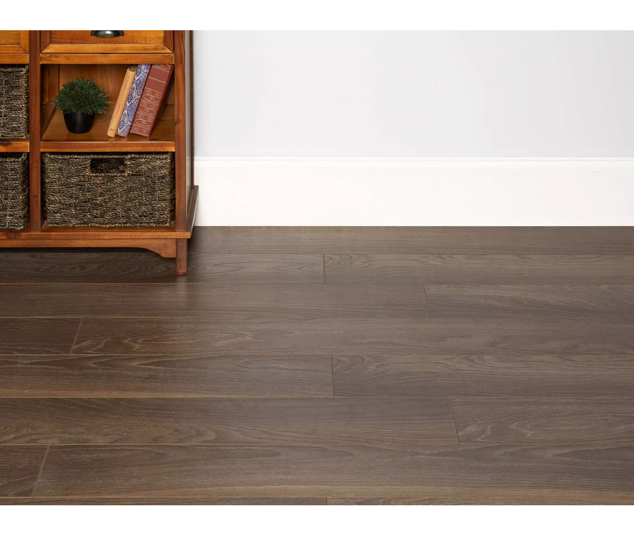 Saigon Urban Oak 8mm x 197mm Laminate Flooring