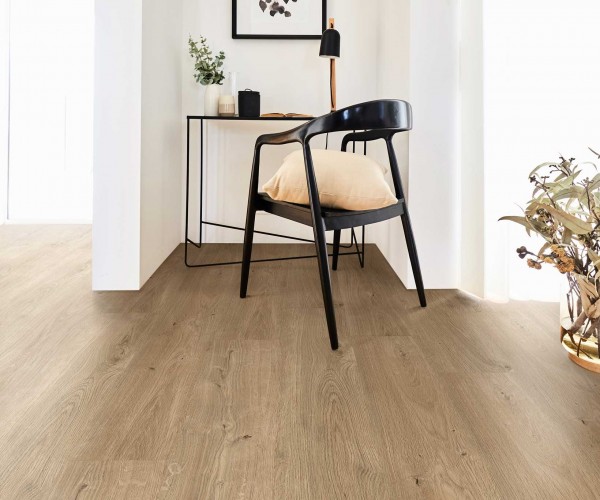 Tokyo Urban Oak 8mm x  197mm Laminate Flooring