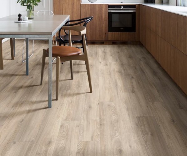 Kartaga Urban Plank 8mm Laminate Flooring
