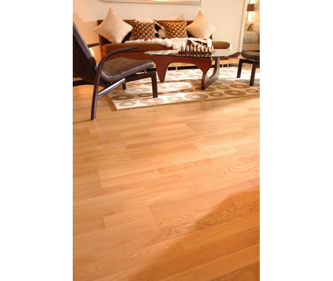 Sunny Oak Classic Engineered Wood Flooring 13mm x 195mm Lacquered 3 Strip - LV834 Sunny Oak Classic Engineered Wood Flooring 13mm x 195mm Lacquered 3 Strip