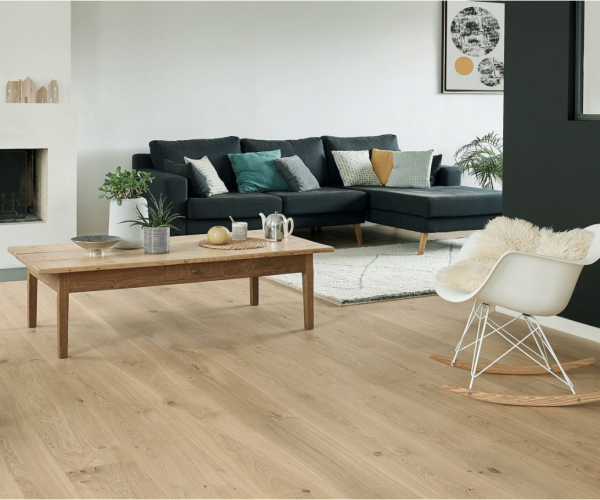 Pearl Classic Oak Engineered Wood Flooring 15mm x 190mm Brushed Matt Lacquered 