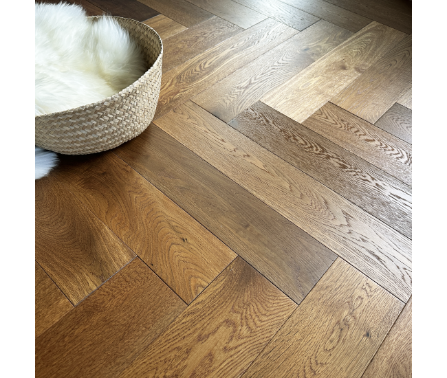 Gloden Hinde AB Grade Oak Herringbone Engineered Wood Flooring 15mm x 120mm Brushed UV Oiled