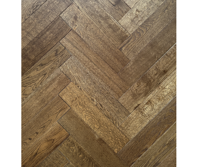 Gloden Fleece Classic Grade Oak Herringbone Engineered Wood Flooring 15mm x 90mm Brushed UV Oiled