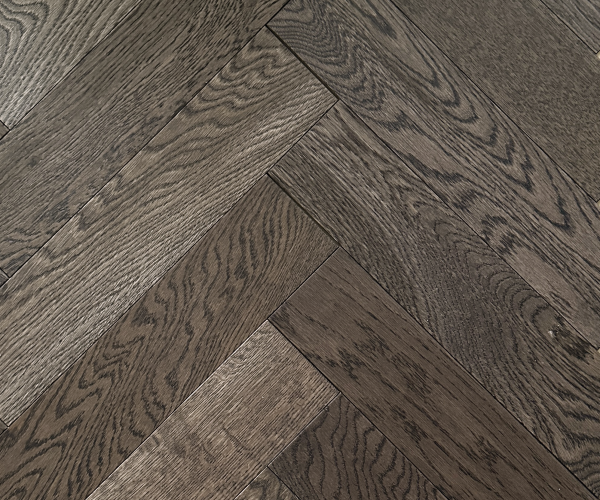 Aurora Classic Grade Oak Herringbone Engineered Wood Flooring 15mm x 90mm Brushed UV Oiled