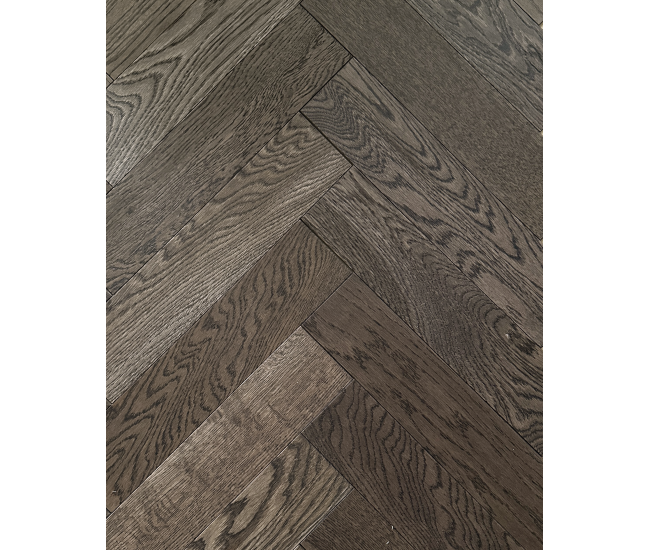 Aurora Classic Grade Oak Herringbone Engineered Wood Flooring 15mm x 90mm Brushed UV Oiled