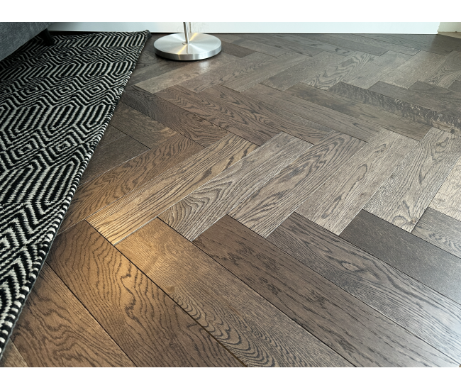 Aurora Classic Grade Oak Herringbone Engineered Wood Flooring 15mm x 90mm Brushed UV Oiled