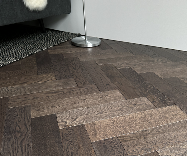 Aurora Classic Grade Oak Herringbone Engineered Wood Flooring 15mm x 90mm Brushed UV Oiled