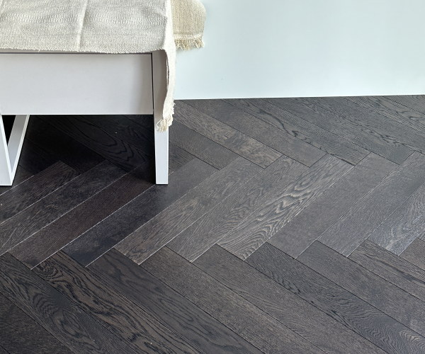 Eagles Shadow Classic Grade Oak Herringbone Engineered Wood Flooring 15mm x 90mm Brushed UV Oiled