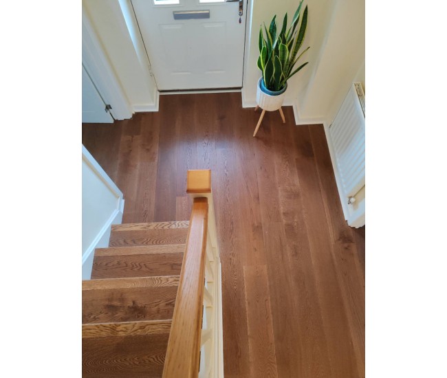 Caramel Prime Oak Engineered Wood Flooring 14mm x 190mm Brushed UV Lacquered