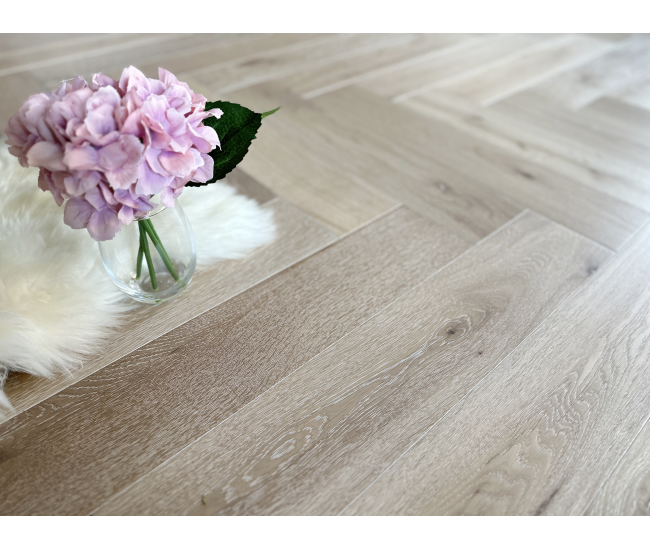 White Washed AB Grade Oak Herringbone Engineered Wood Flooring 15mm x 120mm UV Oiled