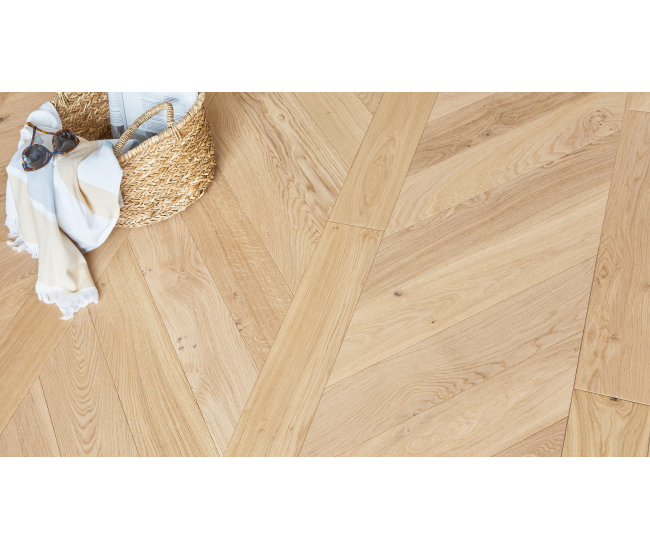 Classic Natural Oak Chevron Classic Engineered Wood Flooring 14mm x 90mm  Invisible Matt Lac