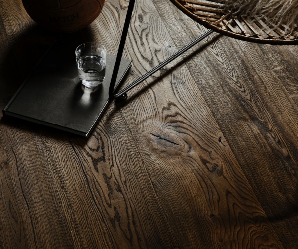 Old Charm Rustic Oak Engineered Wood Flooring 14mm x 190mm Oiled 