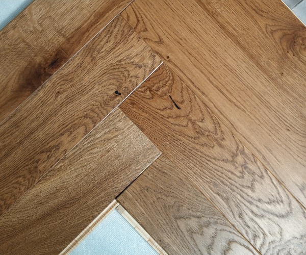 Brown Sugar Rustic Oak Herringbone Engineered Wood Flooring 14mm x 110mm Brushed Matt Lacquered 
