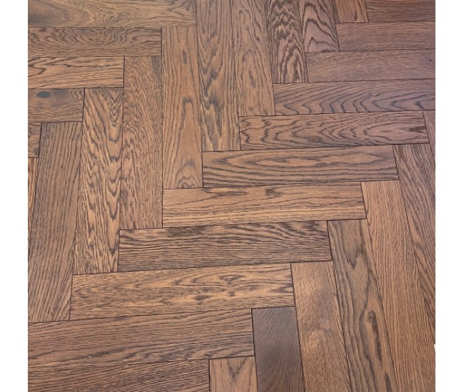 Whiskey Engineered Herringbone 10mm x 90mm Brushed Lacquered - UHB1058 Whiskey Engineered Herringbone 10mm x 90mm Brushed Lacquered