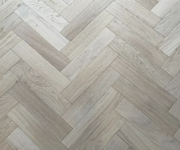 Prime Light Oak Herringbone Engineered Wood Flooring 14mm x 90mm Invisible Lacquered 