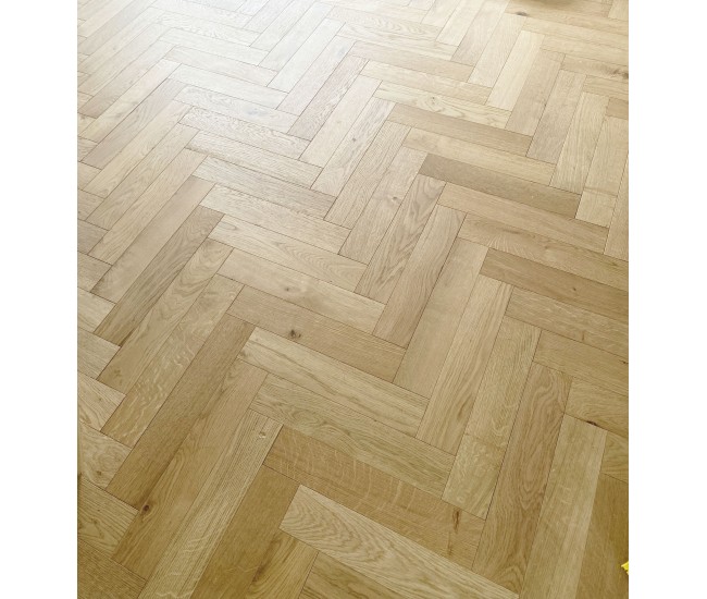 Owl European Classic Oak Herringbone Engineered Wood Flooring 14mm x 90mm Brushed UV Oiled