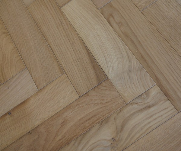 European Classic Oak Herringbone Engineered Wood Flooring 18mm x 70mm Brushed UV Oiled  
