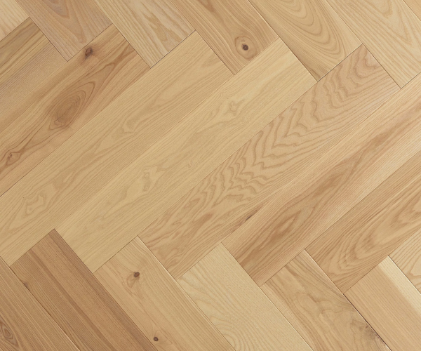 Russet Oak Herringbone Engineered Wood Flooring 18mm x 80mm Brushed Matt Lacquered 