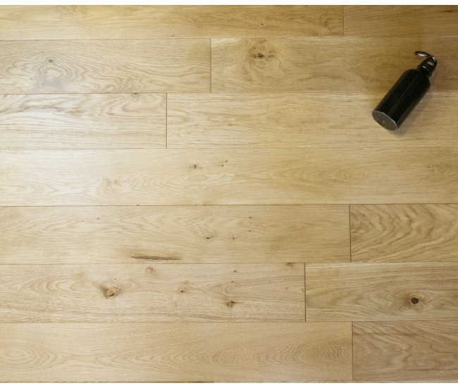 Light Champagne Classic Oak Engineered Wood Flooring 10mm x 150mm Brushed Lacquered