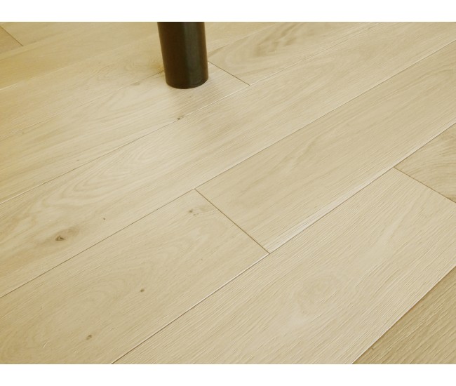 Creamy Cake Classic Oak Engineered Wood Flooring 10mm x 150mm Invisible Brushed Matt Lacquered