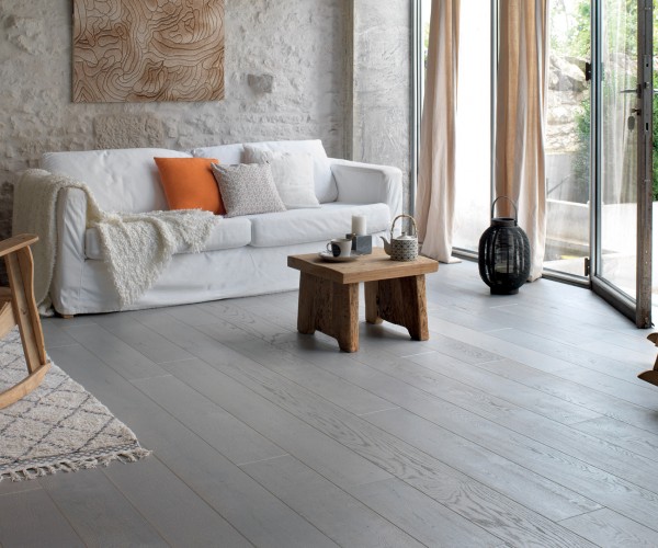 Grey Home Classic Oak Engineered Wood Flooring 10mm x 150mm Brushed Lacquered 