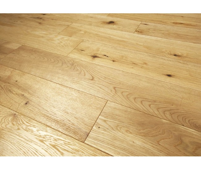 Tawny Oak Classic Engineered Wood Flooring 14mm x 125mm Brushed Lacquered