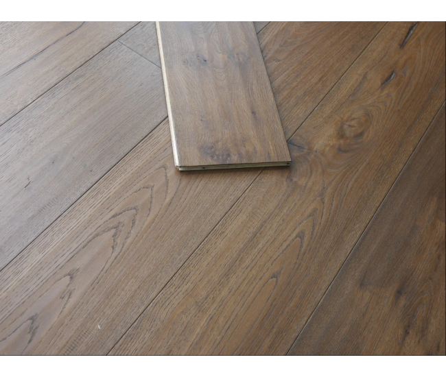 Handscraped  Antique Light Brown Classic Oak Engineered Wood Flooring 14mm x 190mm