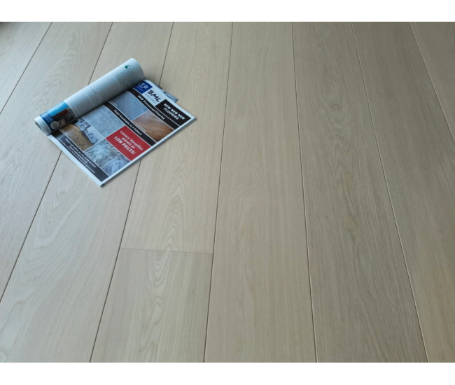 Prime Vanilla Oak Engineered Wood Flooring Plank 14mm x 90mm Invisible Lacquered - UOE1490P Prime Vanilla Oak Engineered Wood Flooring Plank 14mm x 90mm Invisible Lacquered