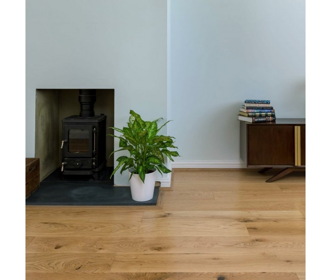 Supreme Golden Oak Classic Engineered Wood Flooring 14mm x 190m UV Lacquered