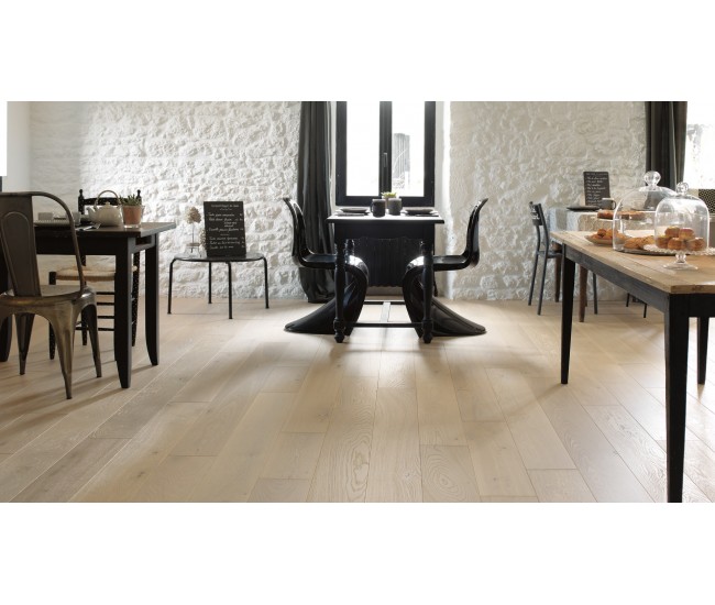 Natural White Classic Oak Engineered Wood Flooring 14mm x 190mm Oiled