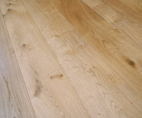 Orchard Classic Oak Engineered Wood Flooring 15mm x 220mm Brushed Oiled 