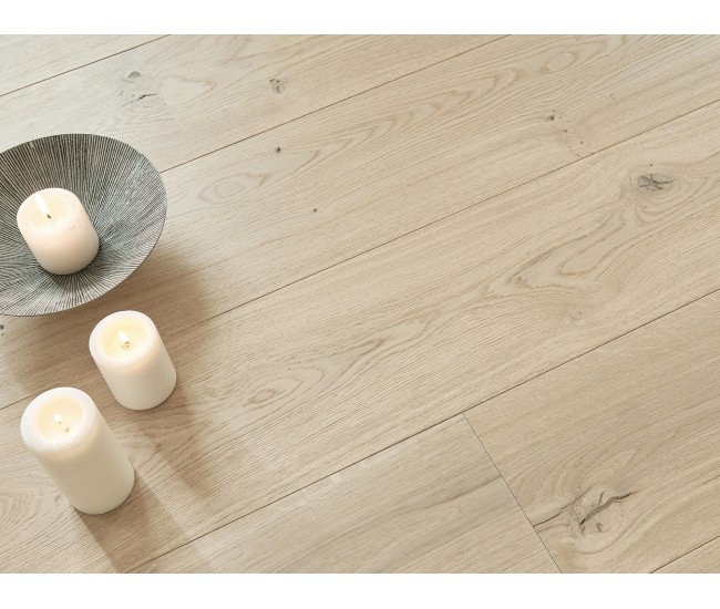 Natural Classic Oak Engineered Wood Flooring 20mm x 190mm Invisible Oiled