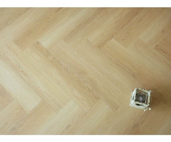 Raw Oak Oak SPC Herringbone Waterproof Luxury Click Vinyl Flooring 6.5mm x 128mm