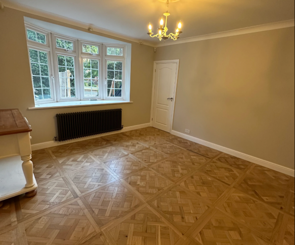 Brushed  Natural Lacquered Engineered Wood Versailles Panel 20mm x 800mm x 800mm