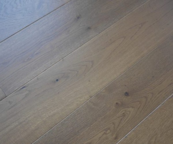 Woodlands Oak Classic Engineered Wood Flooring 20mm x 190mm Smoke UV Oiled 